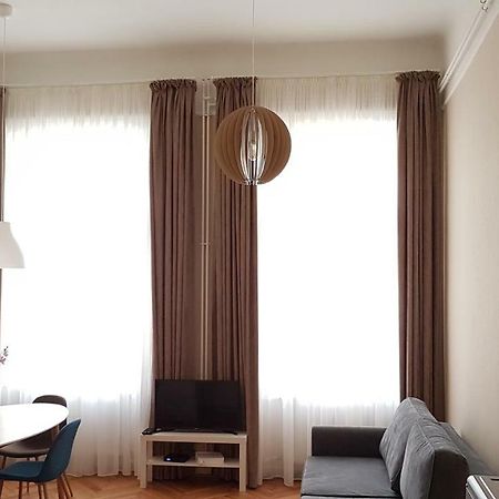 Cbs Apartments Boedapest Buitenkant foto