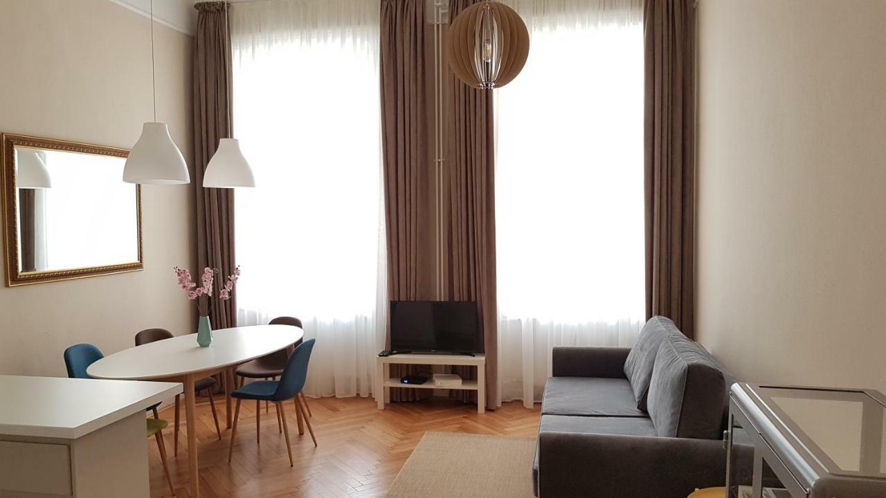 Cbs Apartments Boedapest Buitenkant foto